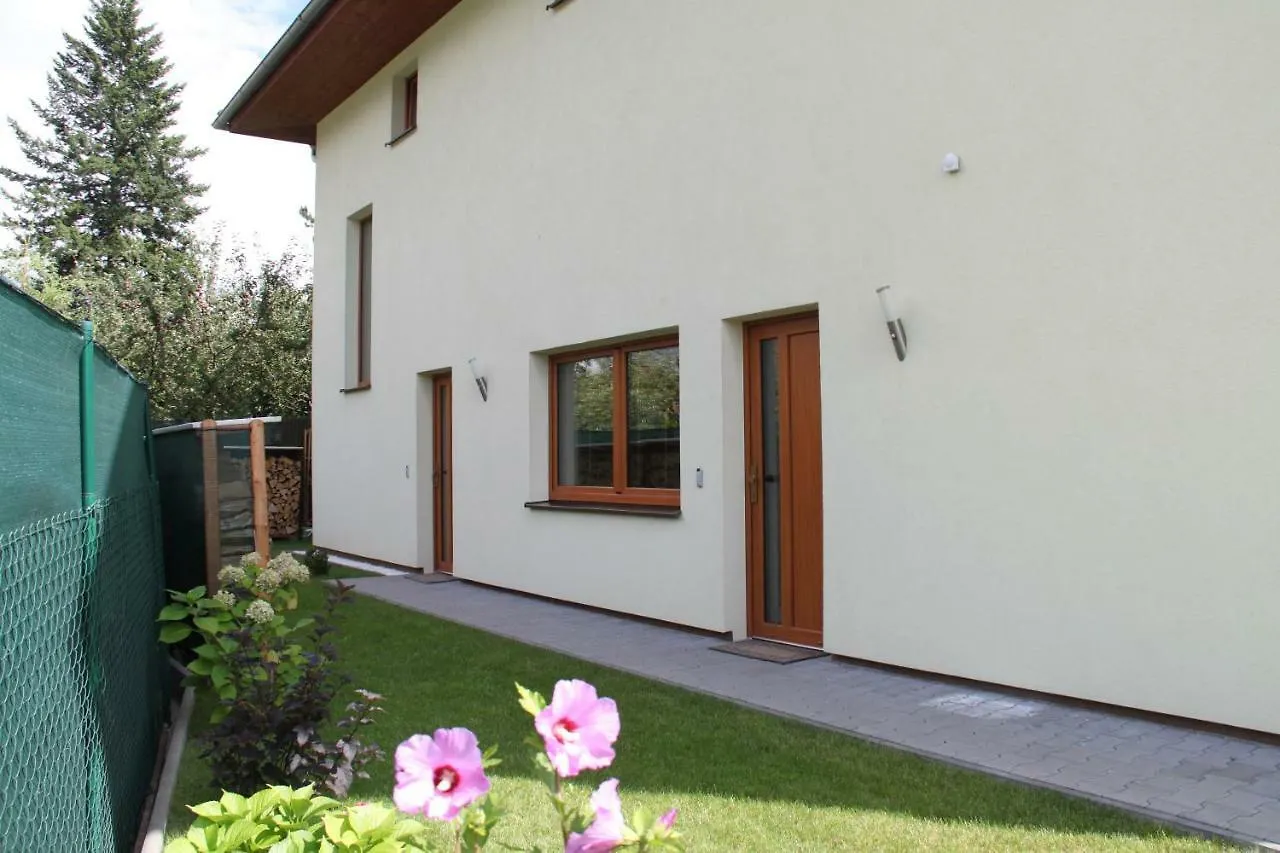 Appartamento Lovely Apartment, Garden, Parking, Wifi, Netflix Praga Repubblica Ceca