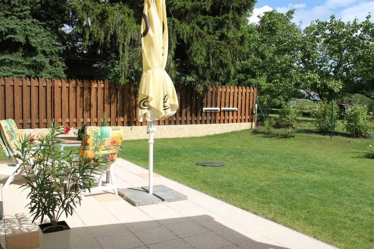 Lovely Apartment, Garden, Parking, Wifi, Netflix Praga