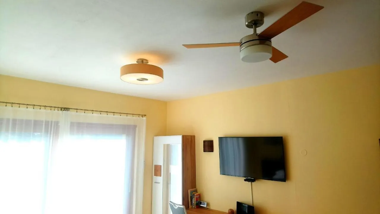 Apartment Lovely Apartment, Garden, Parking, Wifi, Netflix Prague Czech Republic